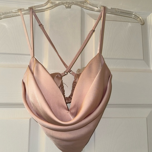 Light Pink Mable Crop Top! - Picture 2 of 4
